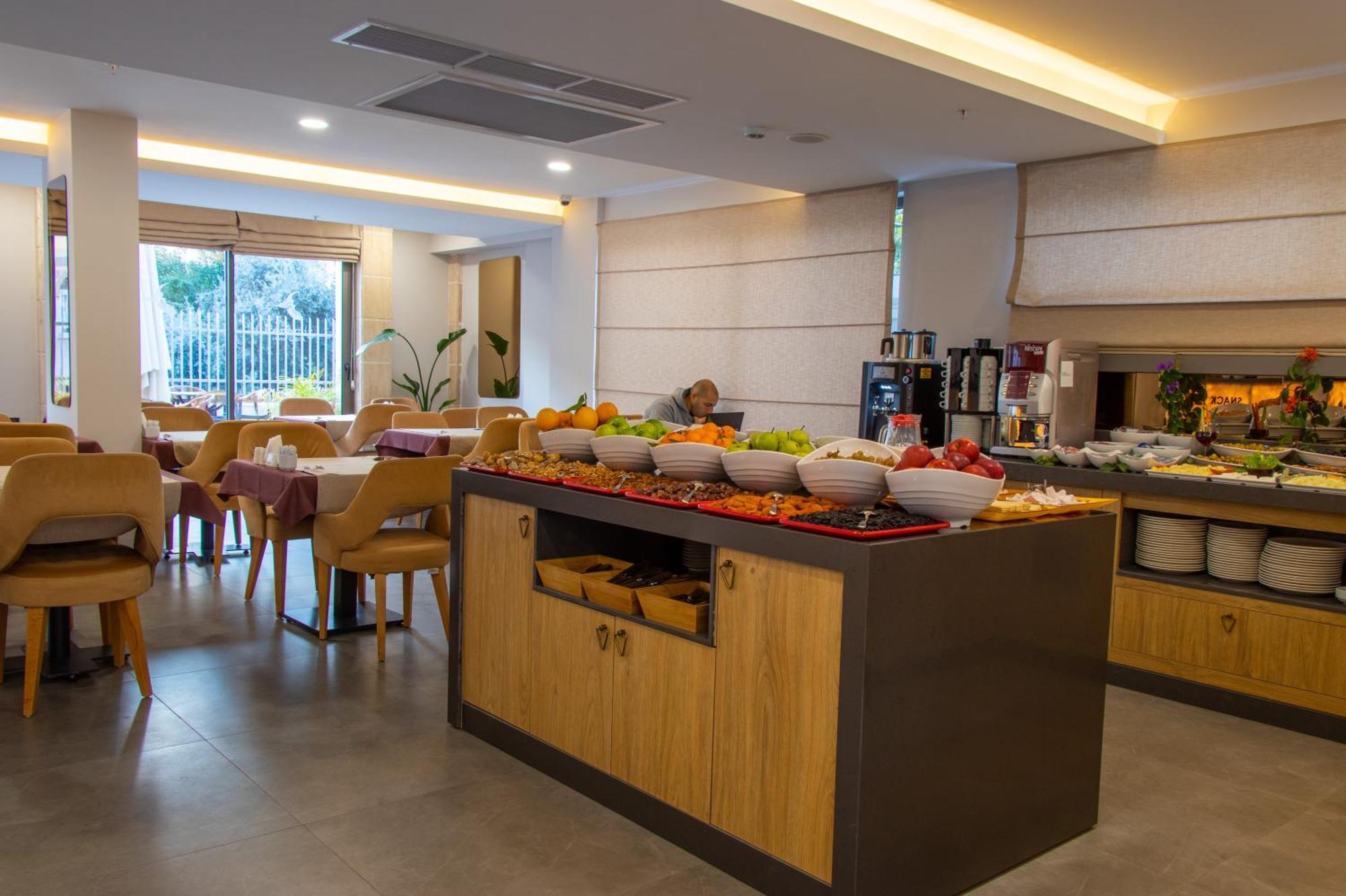 Otel Peramis & Antalya